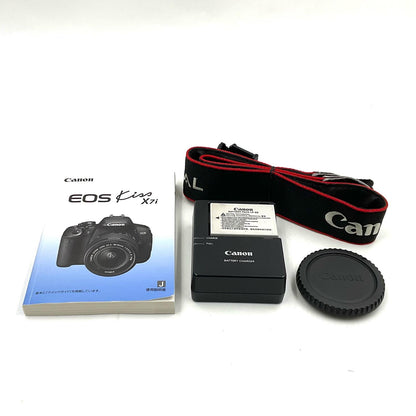 【全額返金保証】【最速発送】Canon デジタル一眼 EOS Kiss X7i ボディ ブラック 動作確認済