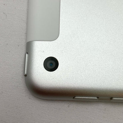 【全額返金保証】【最速発送】Apple iPad iPad 9.7インチ 第6世代 32GB シルバー WiFi+Cellular au 白ロム 動作確認済