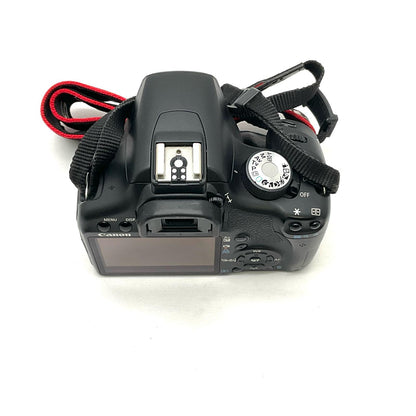 【全額返金保証】【最速発送】Canon デジタル一眼 EOS Kiss X3 ブラック 動作確認済