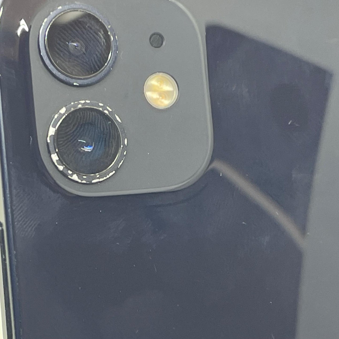 【全額返金保証】【最速発送】Apple iPhone iPhone 12 64GB ブラック au 白ロム 動作確認済 74%
