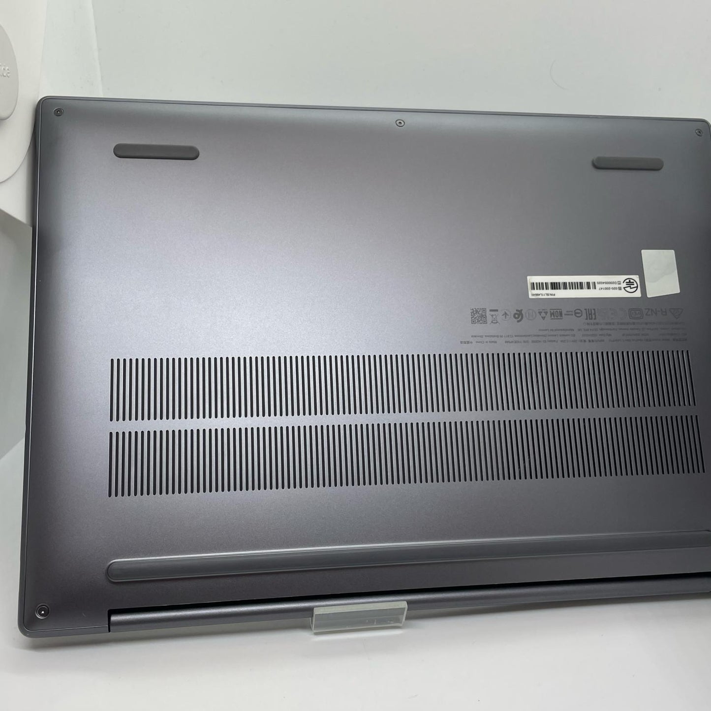 【全額返金保証】【最速発送】Lenovo IDEAPAD Slim 5 AMD Ryzen5 8645HSw 16GB 512GB Radeon 760M Graphics 103% 動作確認済