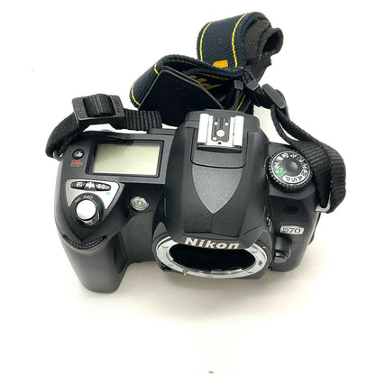 【全額返金保証】【最速発送】Nikon デジタル一眼 D70 ボディ ブラック 動作確認済