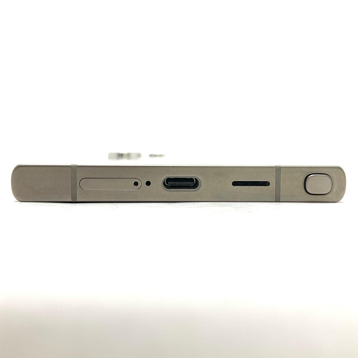 【全額返金保証】【最速発送】 Galaxy S24 Ultra 256GB チタニウムゴールド docomo SIMフリー SC-52E 白ロム 動作確認済