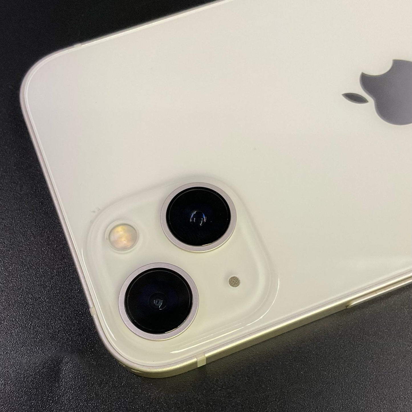 【全額返金保証】【最速発送】Apple iPhone iPhone 13 128GB スターライト SIMフリー 白ロム 動作確認済 72%