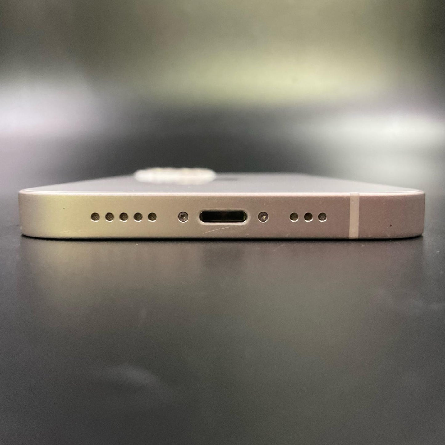 【全額返金保証】【最速発送】Apple iPhone iPhone 13 128GB スターライト SIMフリー 白ロム 動作確認済 72%