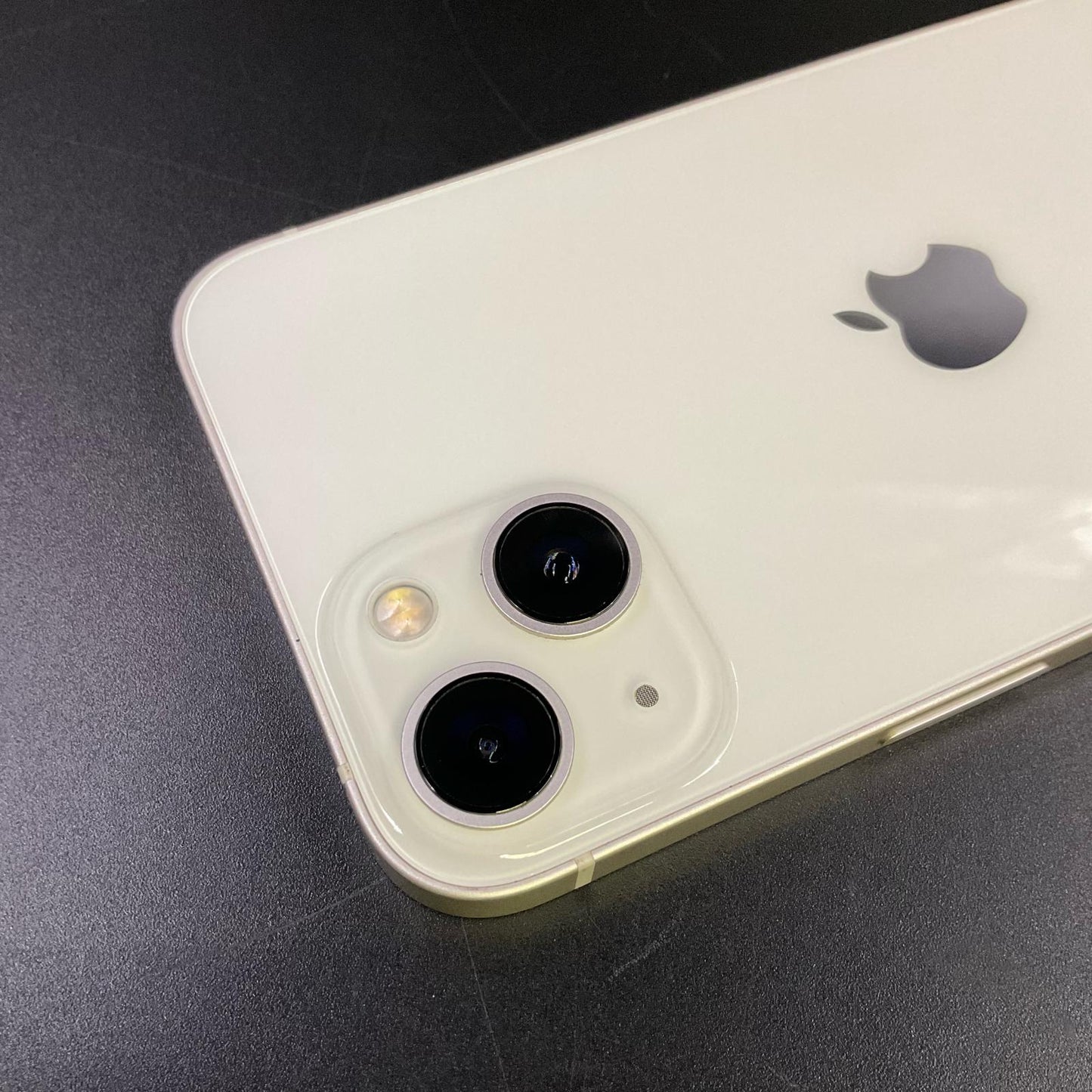 【全額返金保証】【最速発送】Apple iPhone iPhone 13 128GB スターライト SIMフリー 白ロム 動作確認済 81%