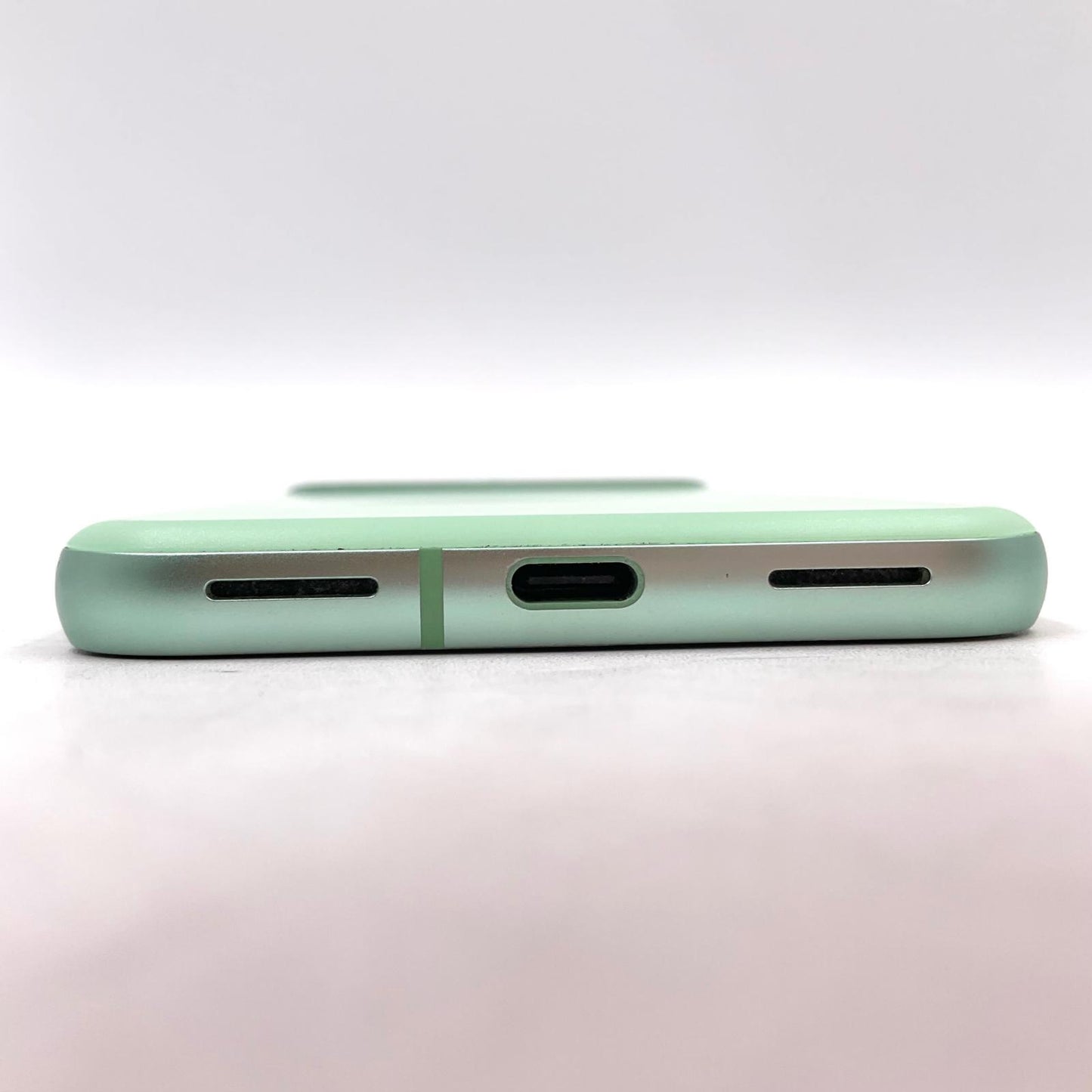 【全額返金保証】【最速発送】Google Pixel ８a 128GB グリーン SIMフリー 白ロム 美品 動作確認済