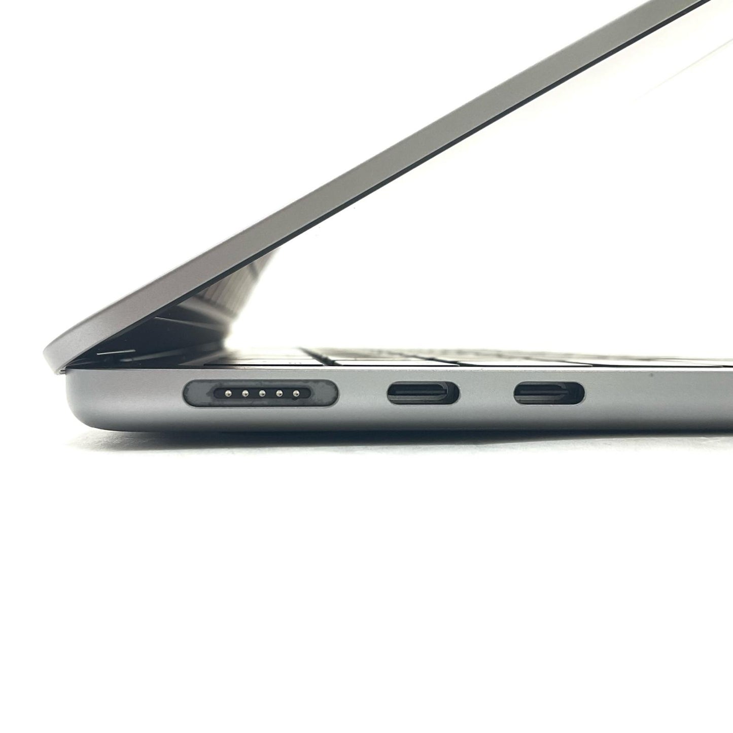 【全額返金保証】【最速発送】Apple MacBook Air 13.6インチ 2024 Apple M3 16GB 512GB スペースグレイ 90% 美品 動作確認済