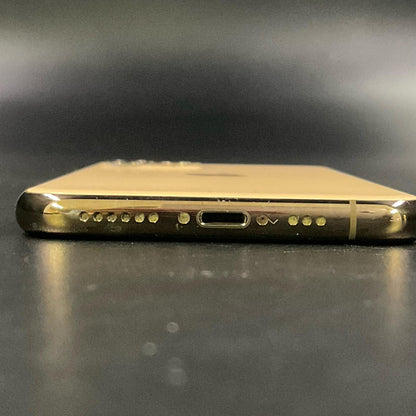 【全額返金保証】【最速発送】Apple iPhone iPhone 11 Pro 256GB ゴールド docomo SIMフリー 白ロム 動作確認済 74%