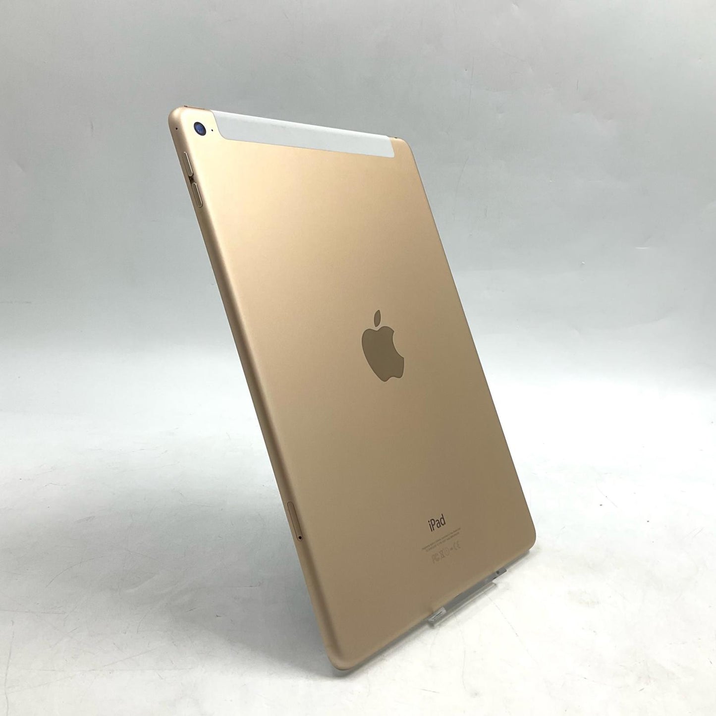【全額返金保証】【最速発送】Apple iPad Air 9.7インチ 第2世代 64GB ゴールド WiFi+Cellular 白ロム 動作確認済