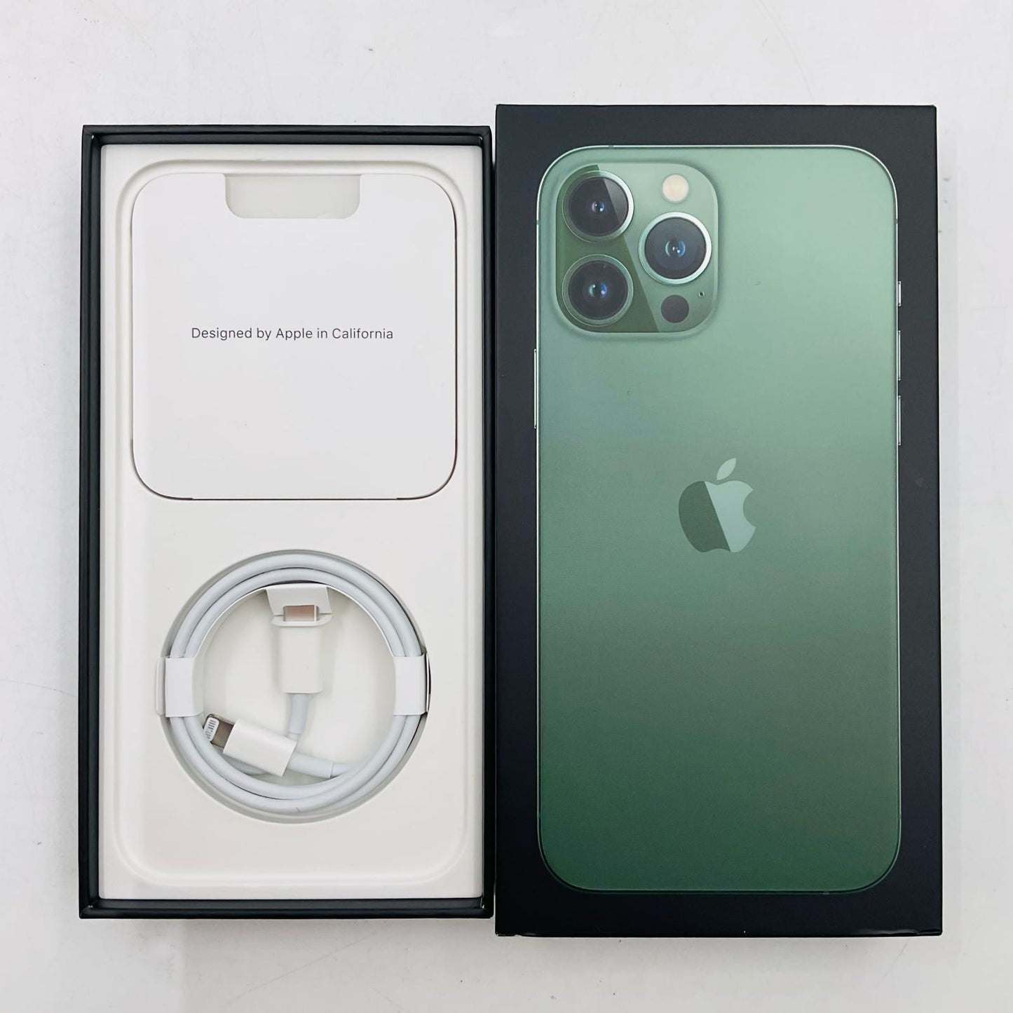 【全額返金保証】【最速発送】Apple iPhone iPhone 13 Pro Max 256GB アルパイングリーン au SIMフリー 動作確認済 78%