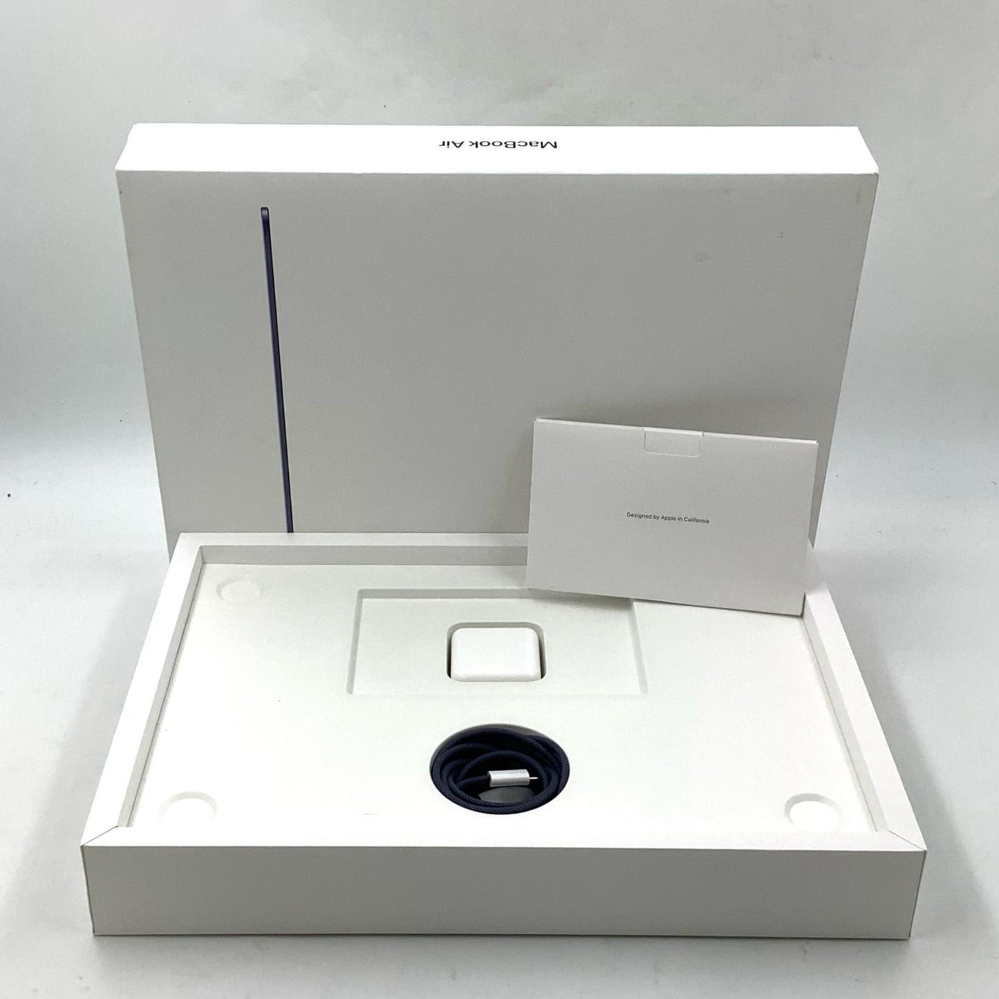 【全額返金保証】【最速発送】Apple MacBook Air 15インチ 2025 Apple M4 16GB 256GB ミッドナイト 98% 美品 動作確認済