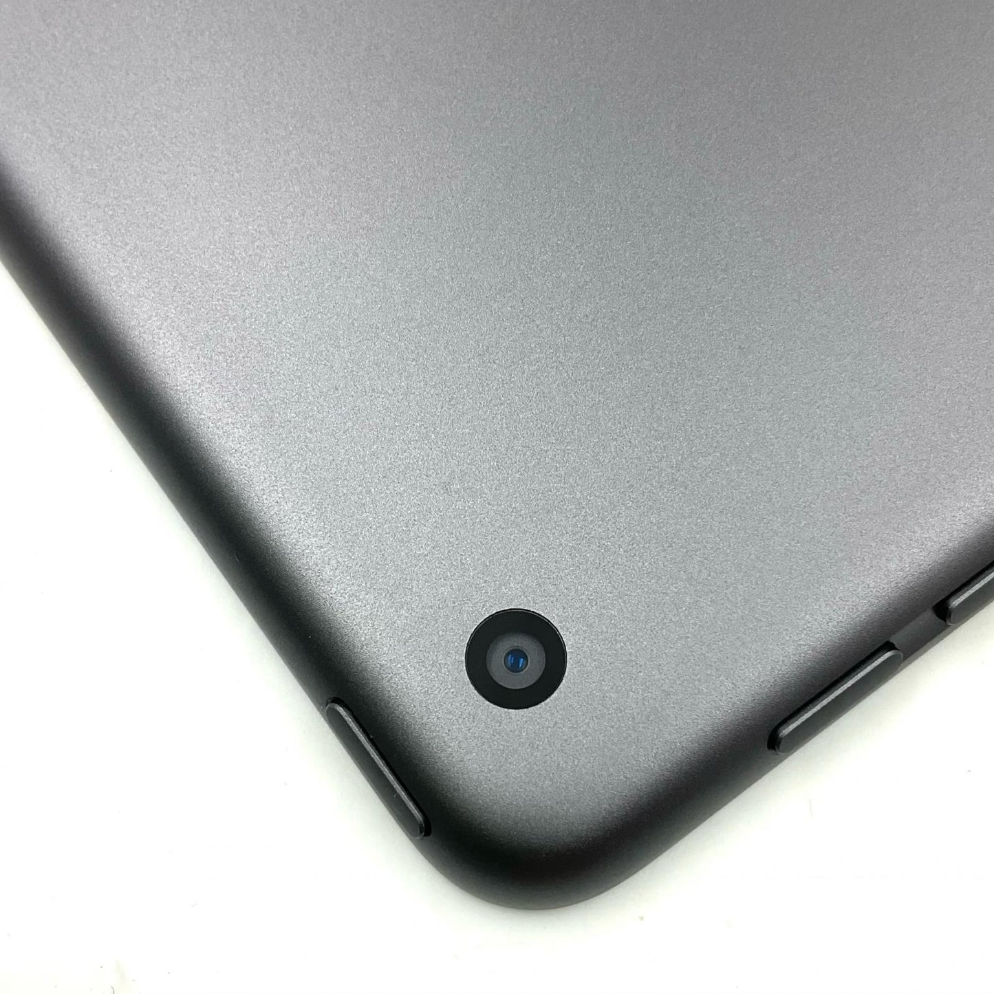【全額返金保証】【最速発送】Apple iPad iPad 10.2インチ 第9世代 64GB スペースグレイ Wi-Fi 美品 動作確認済