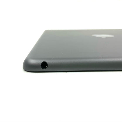 【全額返金保証】【最速発送】Apple iPad iPad 10.2インチ 第9世代 64GB スペースグレイ Wi-Fi 美品 動作確認済