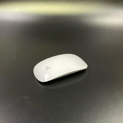 【全額返金保証】【最速発送】Apple Magic Mouse MK2E3J/A 美品 動作確認済