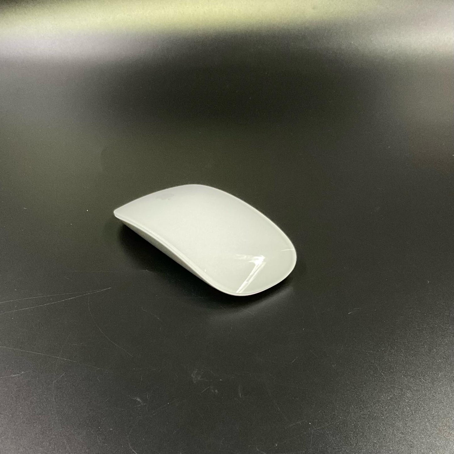【全額返金保証】【最速発送】Apple Magic Mouse MK2E3J/A 美品 動作確認済