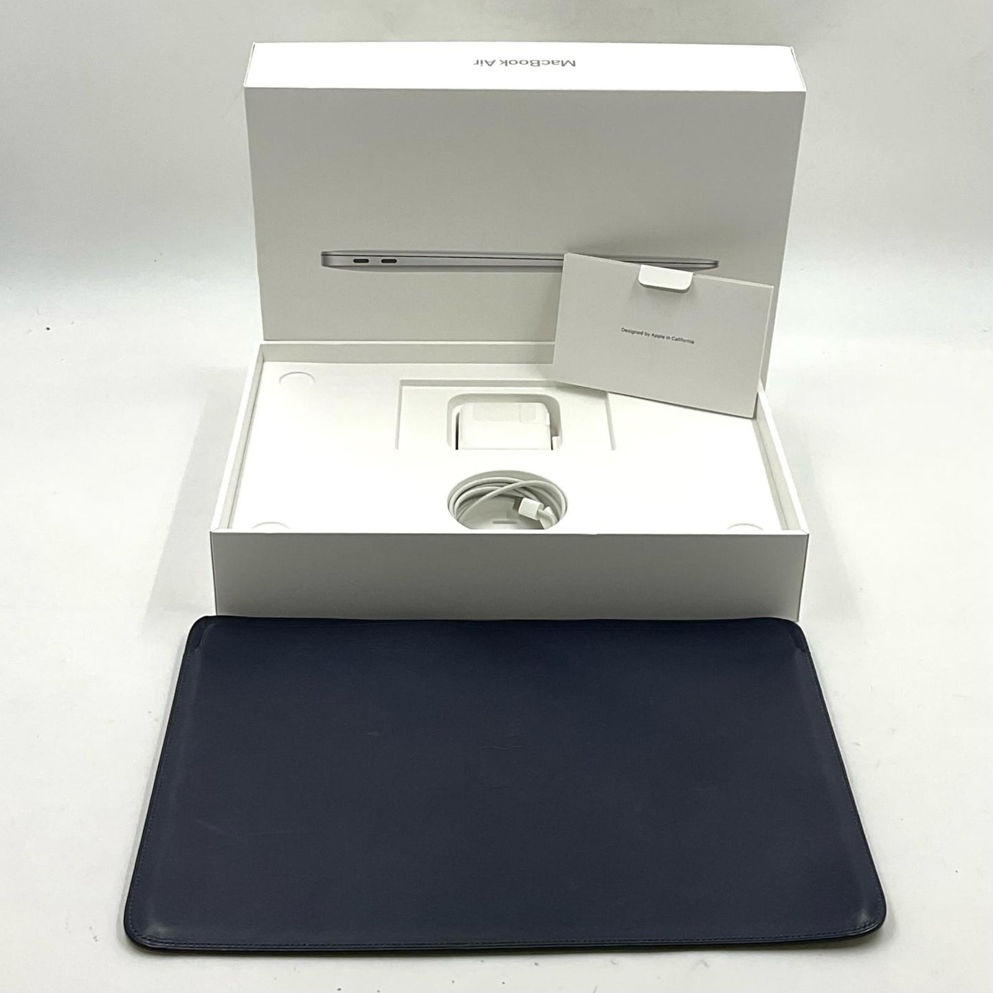 【全額返金保証】【最速発送】Apple MacBook Air 13.3インチ 2020 Apple M1 8GB 256GB シルバー 89.7% 美品 動作確認済