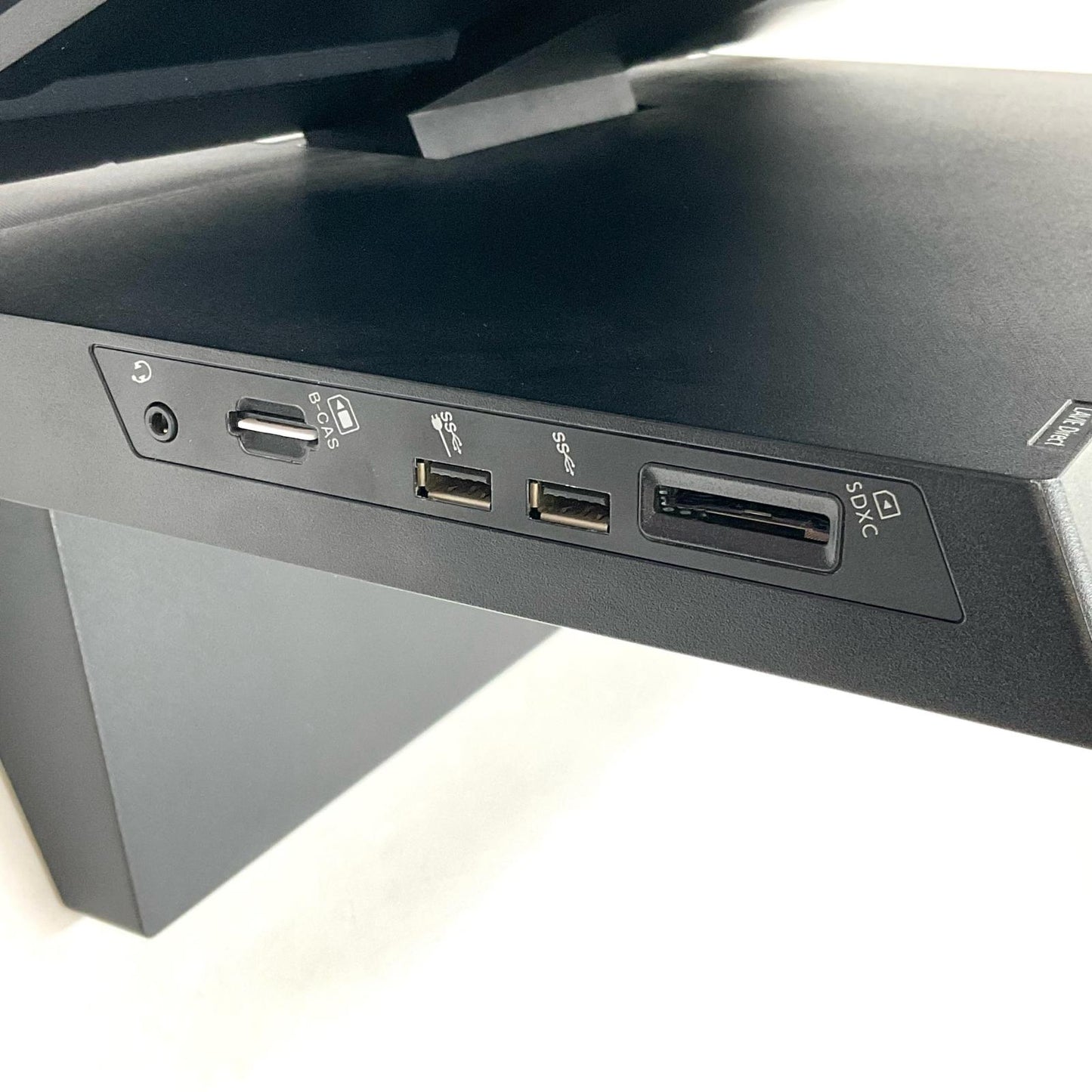 【全額返金保証】【最速発送】NEC LAVIE Direct DA PC-GD164UCAF intel 	Core i5 8265U 8GB HDD 3TB 美品 動作確認済