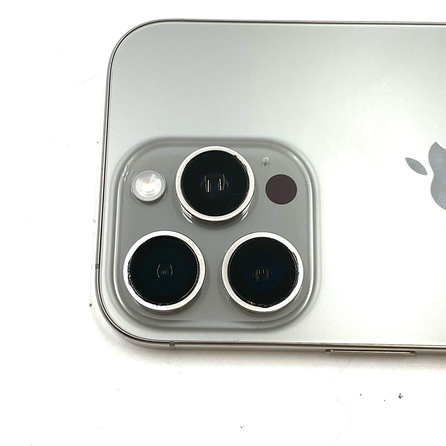 【全額返金保証】【最速発送】Apple iPhone iPhone 16 Pro 256GB ナチュラルチタニウム SIMフリー 白ロム 動作確認済 89%