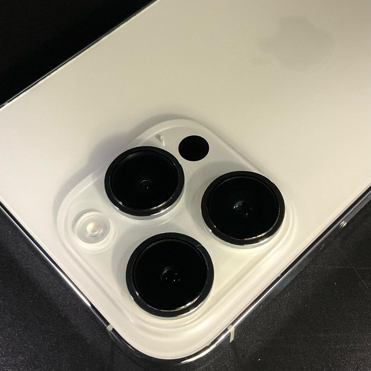 【全額返金保証】【最速発送】Apple iPhone iPhone 14 Pro 128GB ホワイト docomo SIMフリー 白ロム 超美品 動作確認済 98%