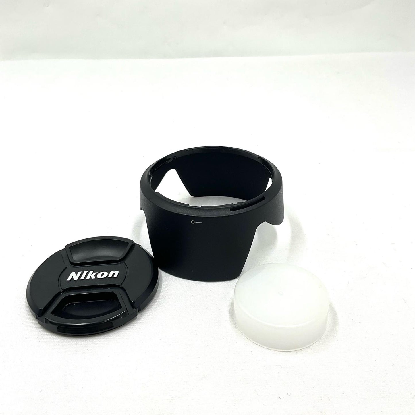 【全額返金保証】【最速発送】Nikon AF-S DX NIKKOR 18-200mm f/3.5-5.6G ED VR II 美品 動作確認済