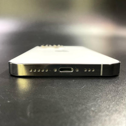 【全額返金保証】【最速発送】Apple iPhone iPhone 13 Pro 128GB シルバー au SIMフリー 白ロム 動作確認済 78%