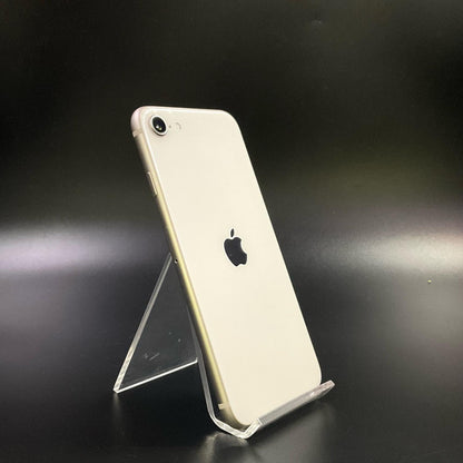 【全額返金保証】【最速発送】Apple iPhone iPhone SE（第3世代） 64GB ホワイト au SIMフリー 白ロム 動作確認済 81%