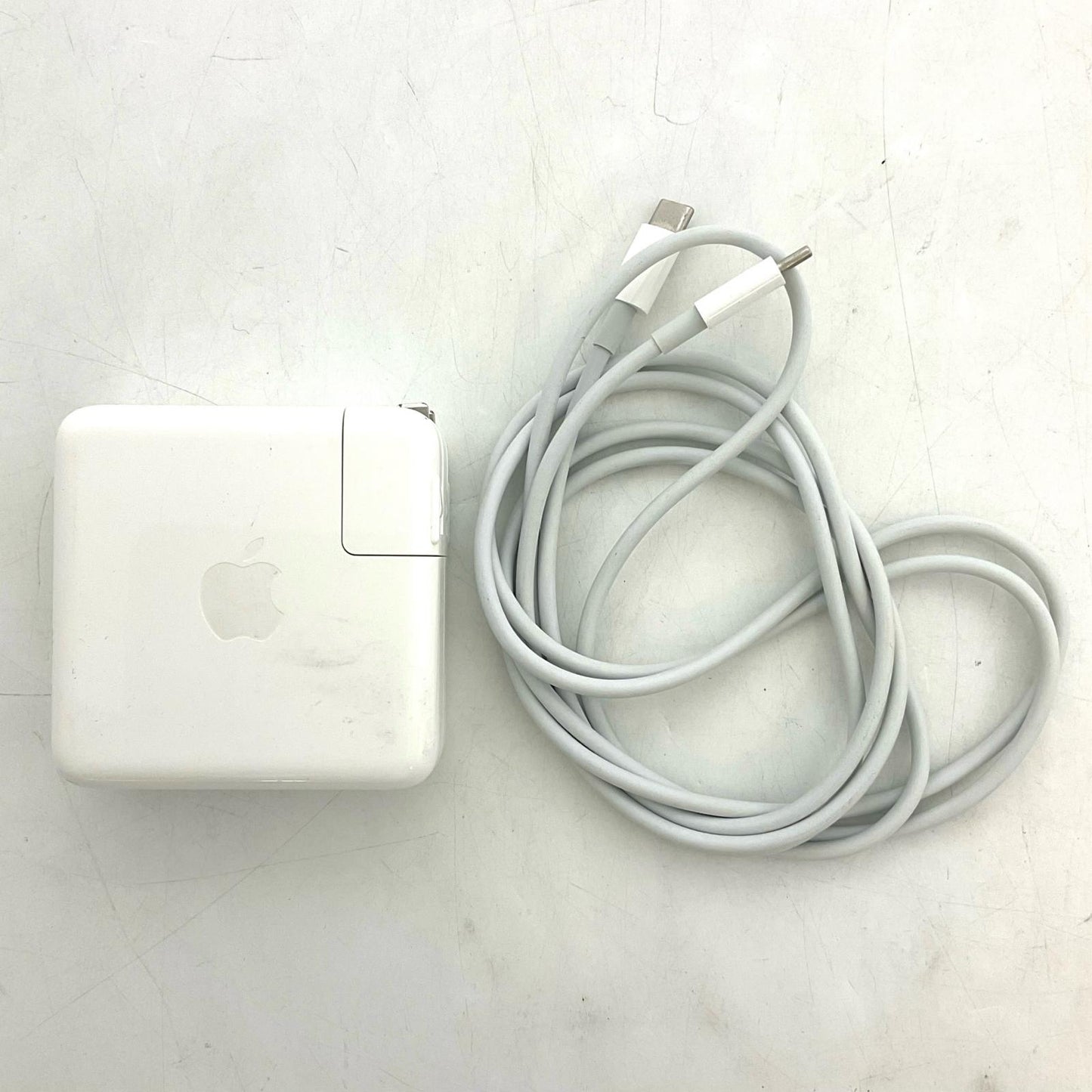 【最速発送】Apple MacBook Pro 13インチ 2020 Apple M1 16GB 1TB 【難有】