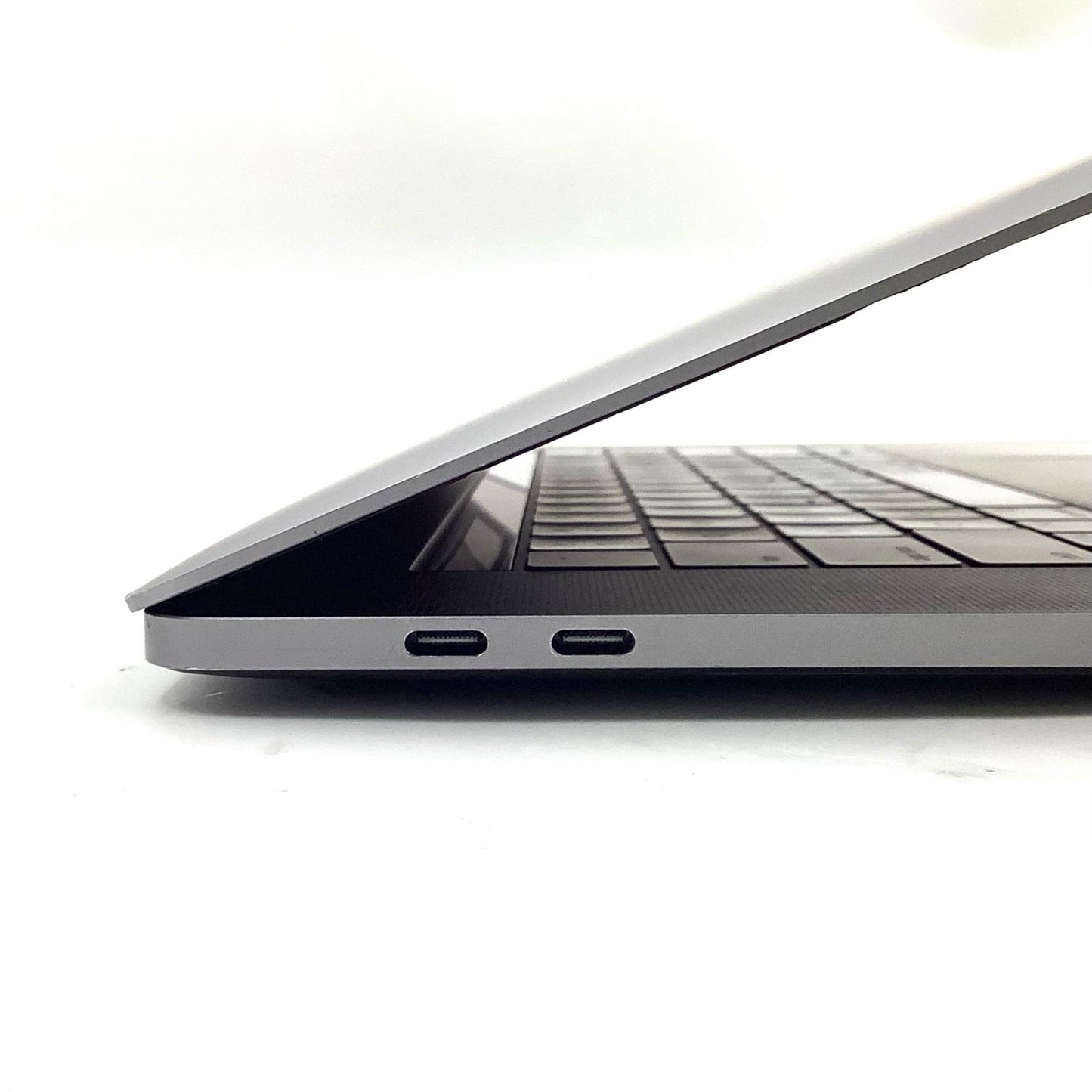 【全額返金保証】【最速発送】Apple MacBook Pro 15インチ 2017 Core i7-7700HQ 2.80GHz 16GB 256GB 動作確認済