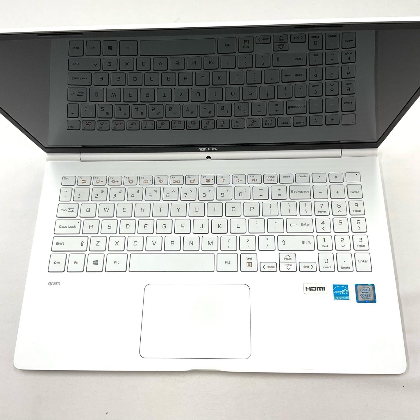 【全額返金保証】【最速発送】LG 15Z970-GA77J Core i7-7500U 2.70GHz 8GB SSD 512GB 美品 動作確認済