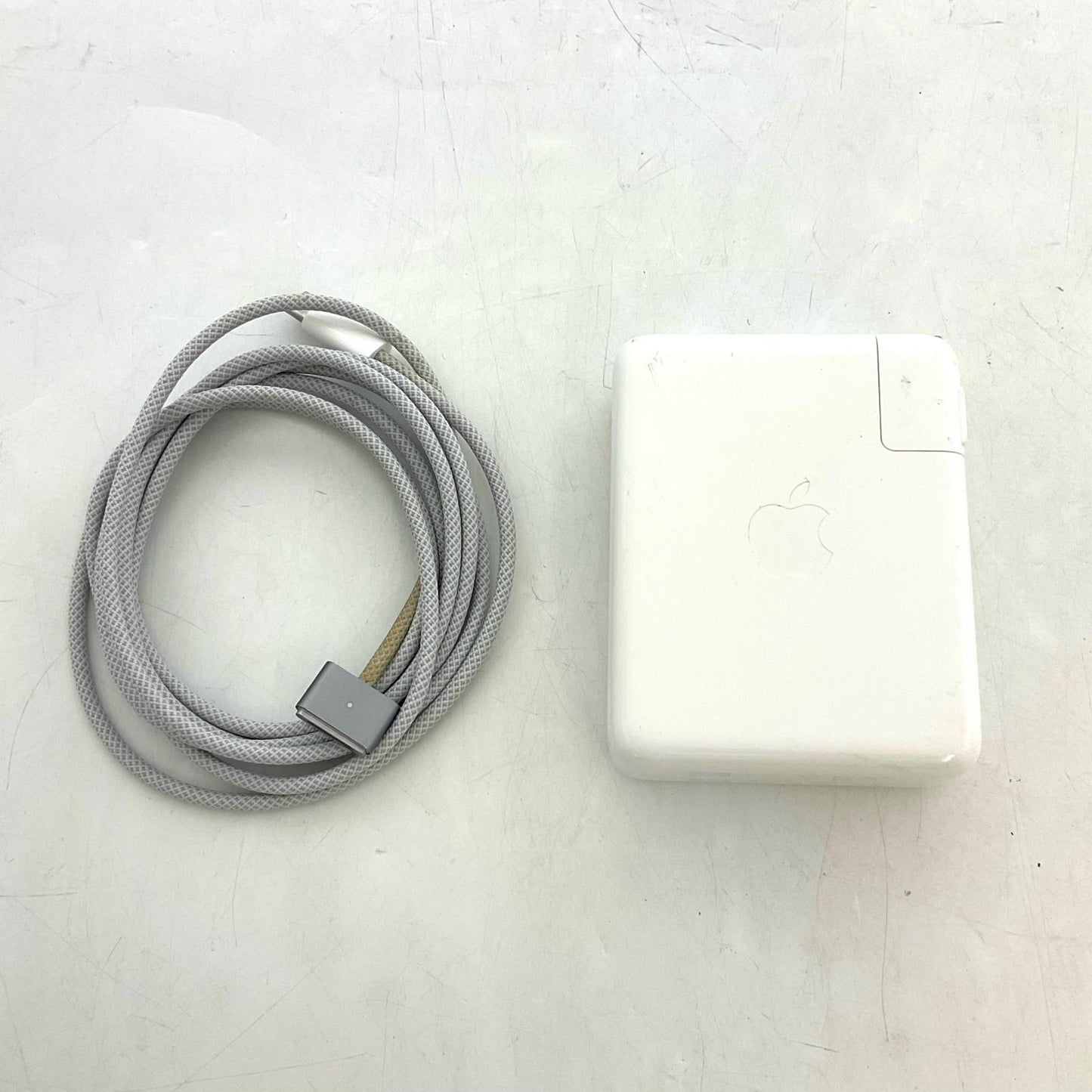 【全額返金保証】【最速発送】Apple MacBook Pro 16インチ 2023 Apple M2 Pro 16GB 1TB 動作確認済