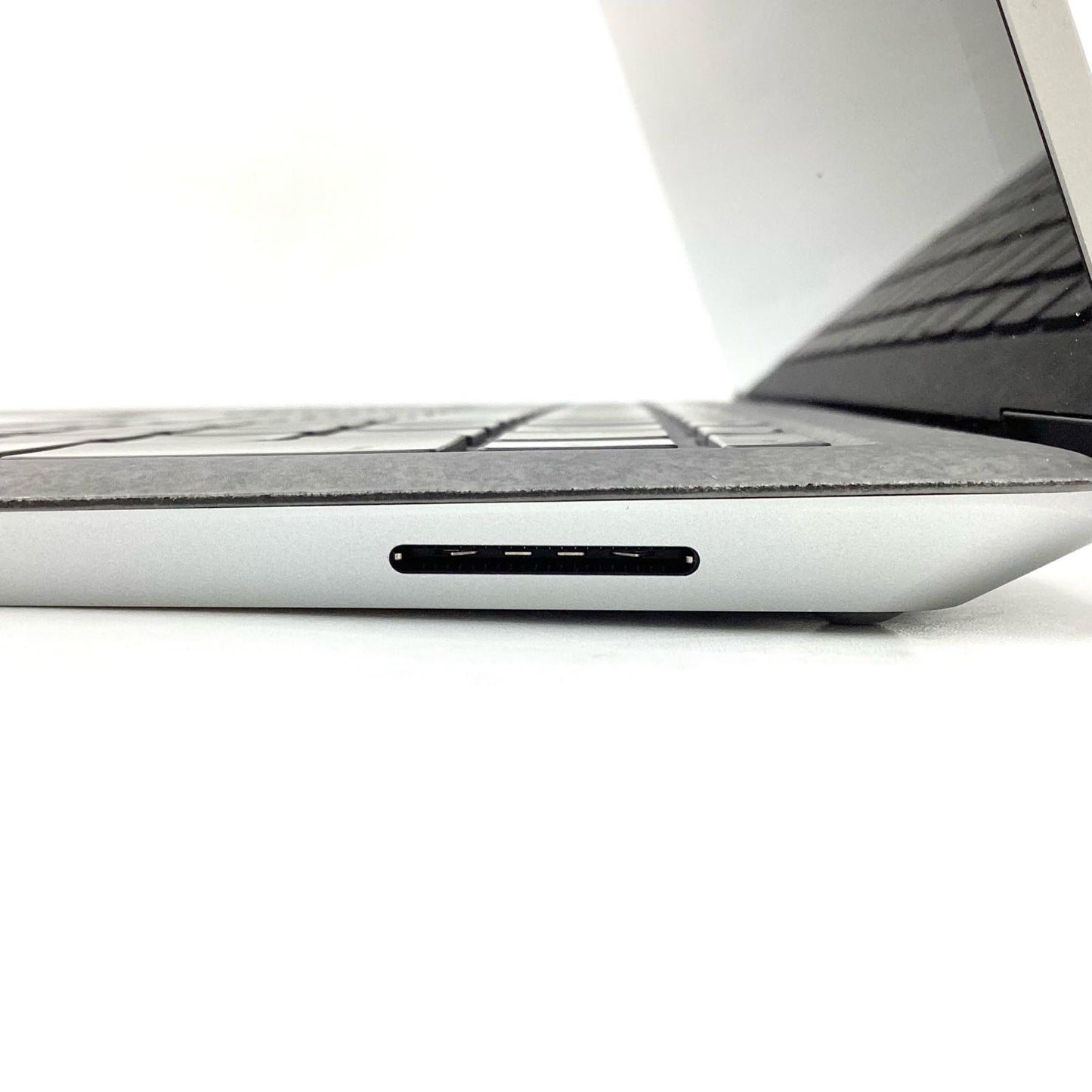 【全額返金保証】【最速発送】Microsoft Surface Laptop 4 1958 AMD Ryzen 5 Microsoft Surface(R) Edition 8GB M.2 SSD 256GB 98.3% 美品 動作確認済