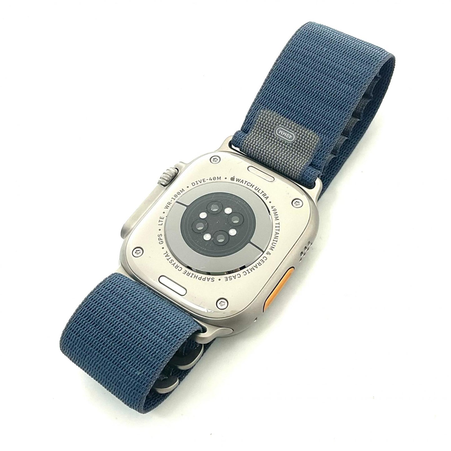 【全額返金保証】【最速発送】Apple Watch Ultra 第2世代 チタニウム 49mm GPS+Cellular 白ロム 96% 美品 動作確認済