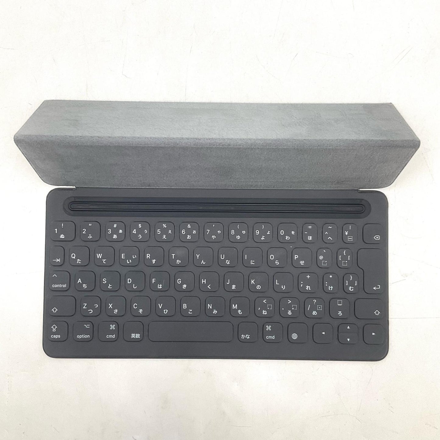 【全額返金保証】【最速発送】Apple 10.5インチiPad Pro用 Smart Keyboard MPTL2J/A 美品 動作確認済