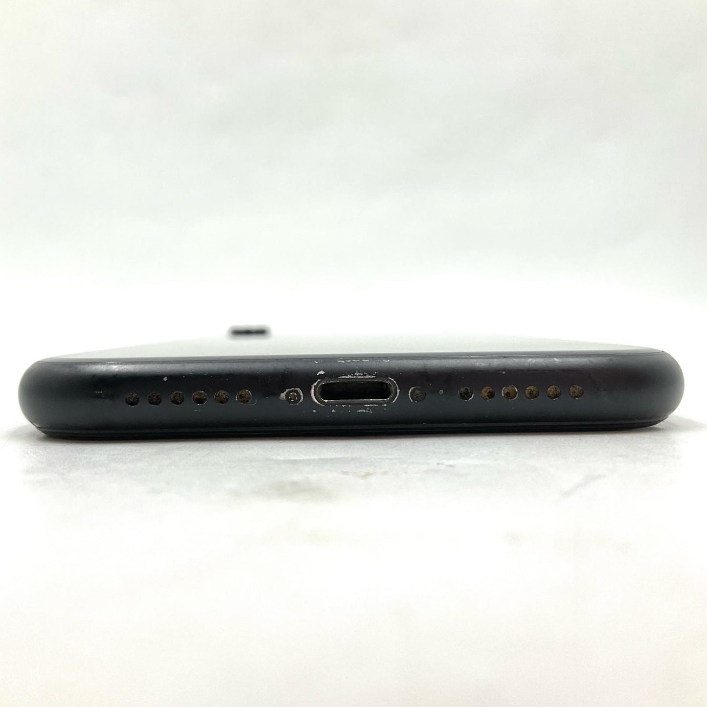 【最速発送】Apple iPhone XR 128GB ブラック SIMフリー【難有】