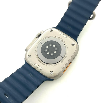 【全額返金保証】【最速発送】Apple Watch Ultra 第2世代 チタニウム 49mm GPS+Cellular 白ロム 90% 美品 動作確認済