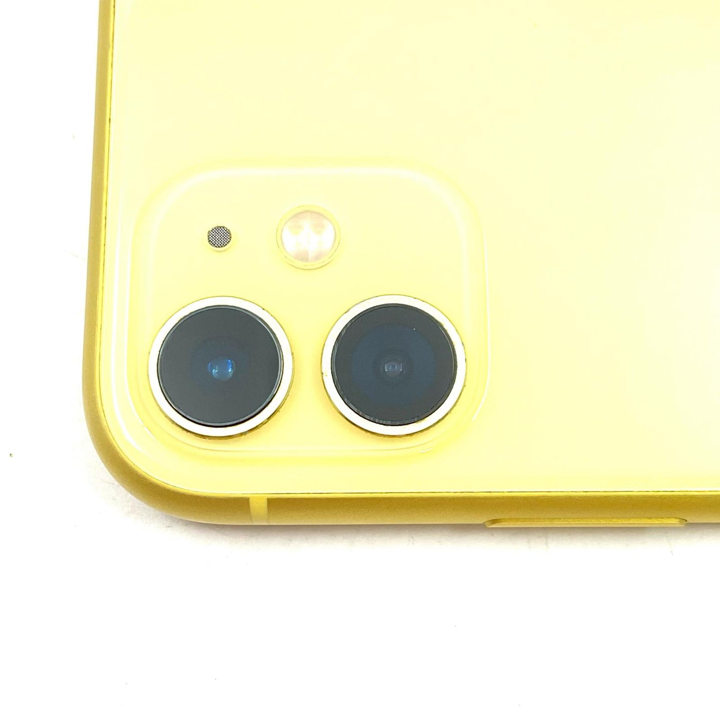 【全額返金保証】【最速発送】Apple iPhone iPhone 11 128GB イエロー Softbank 白ロム 美品 動作確認済 82%