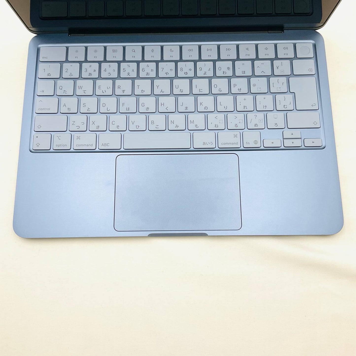 【全額返金保証】【最速発送】Apple MacBook Neo 13インチ Apple A18 Pro 8GB 512GB インディゴ 100% 超美品 動作確認済
