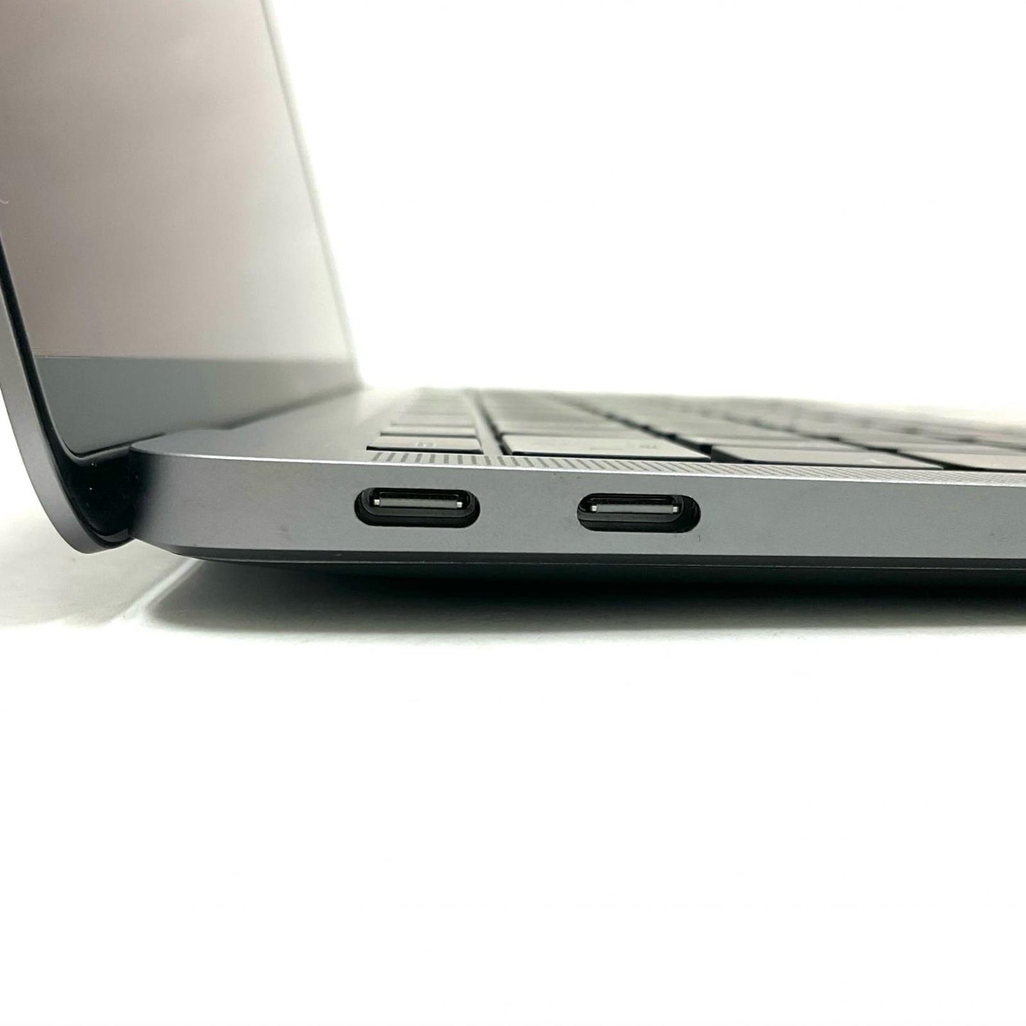 【全額返金保証】【最速発送】Apple MacBook Air 13インチ 2020 Apple M1 8GB 256GB スペースグレイ 93% 美品 動作確認済