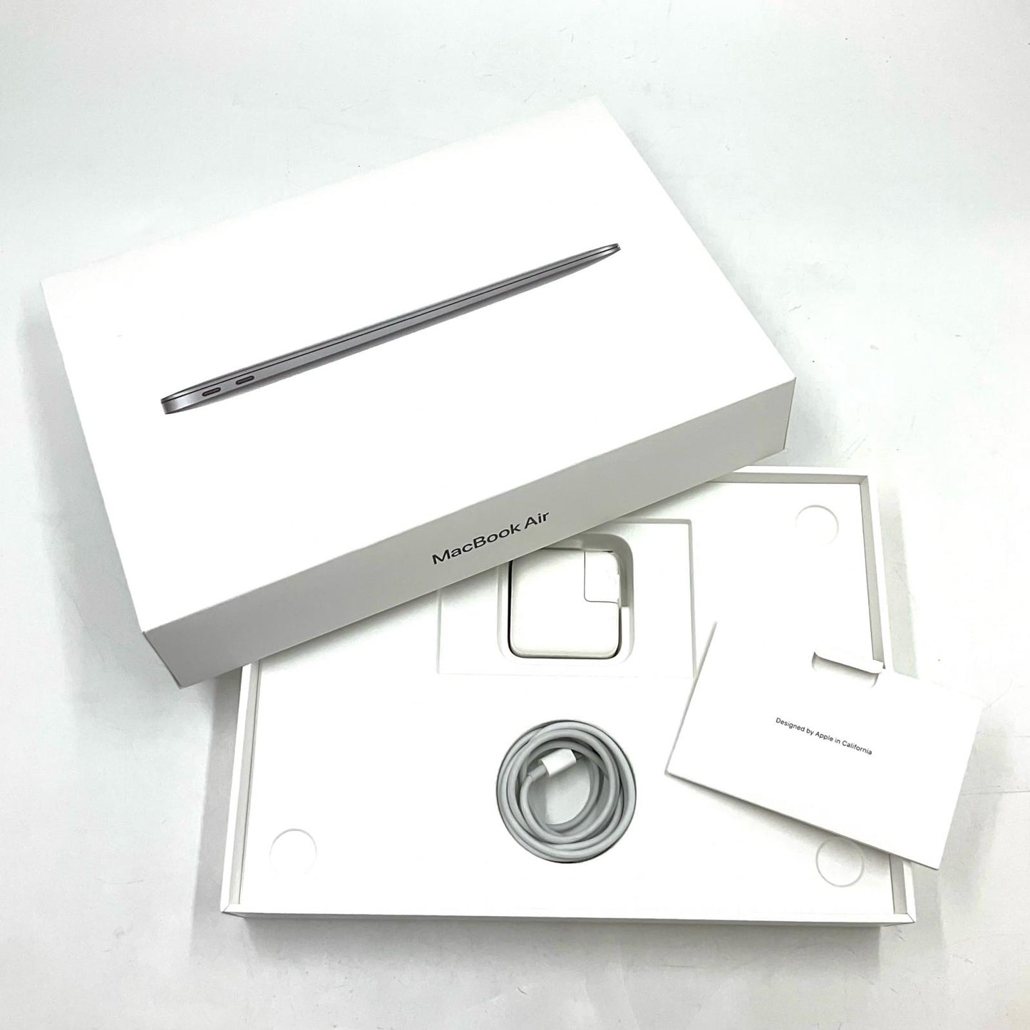 【全額返金保証】【最速発送】Apple MacBook Air 13インチ 2020 Apple M1 8GB 256GB スペースグレイ 93% 美品 動作確認済