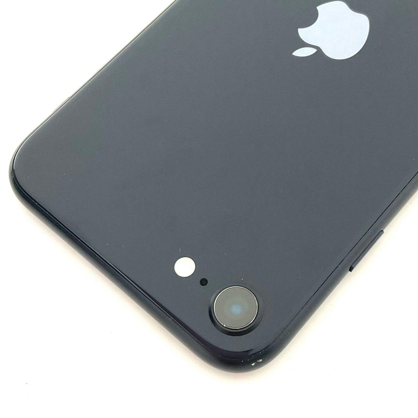 【全額返金保証】【最速発送】Apple iPhone iPhone SE（第3世代） 64GB ブラック Softbank 白ロム 動作確認済 96%