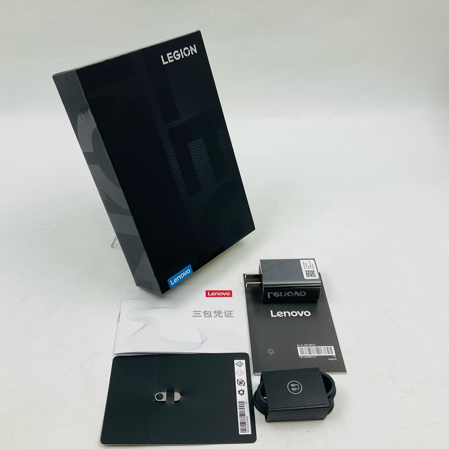 【全額返金保証】【最速発送】LENOVO TB320FC 8.8インチ 256GB 美品 動作確認済