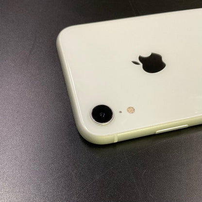 【全額返金保証】【最速発送】Apple iPhone iPhone XR 64GB ホワイト Softbank SIMフリー 白ロム 美品 動作確認済 89%