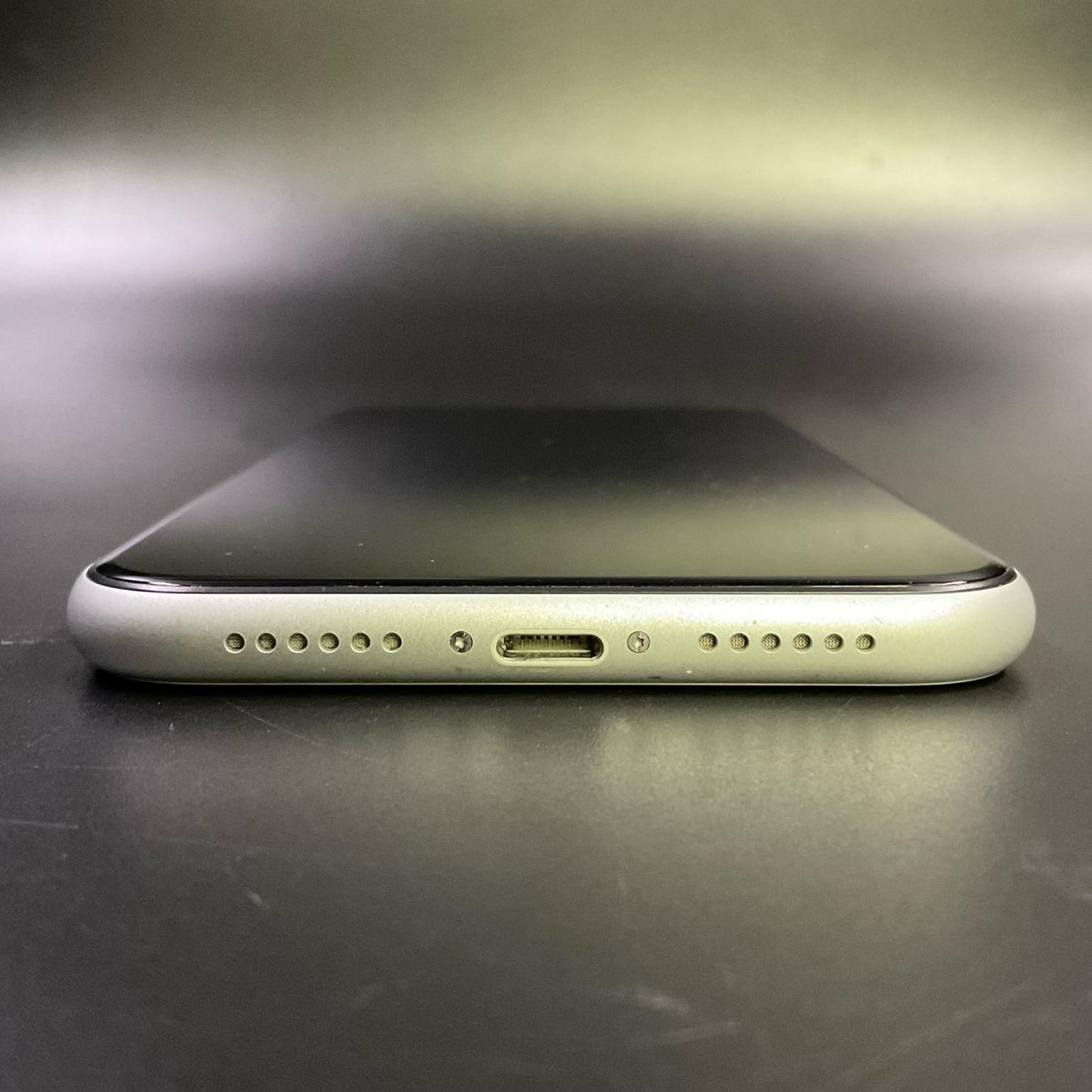 【全額返金保証】【最速発送】Apple iPhone iPhone XR 64GB ホワイト Softbank SIMフリー 白ロム 美品 動作確認済 89%