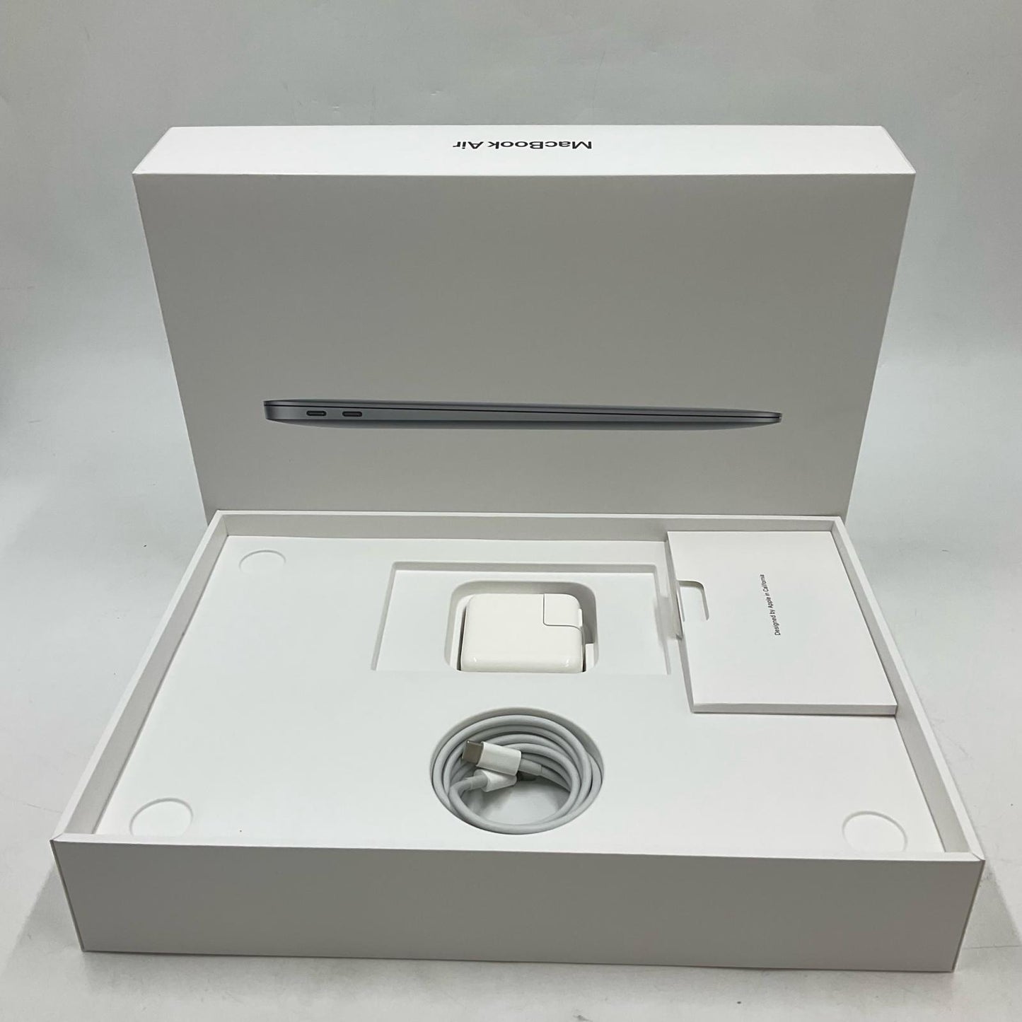 【全額返金保証】【最速発送】Apple MacBook Air 13.3インチ 2020 Apple M1 8GB 512GB スペースグレイ 92.8% 美品 動作確認済