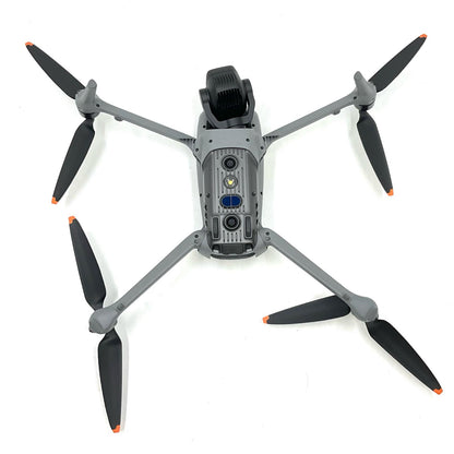 【全額返金保証】【最速発送】DJI Air 3S Fly Moreコンボ（DJI RC 2付属） 美品 動作確認済