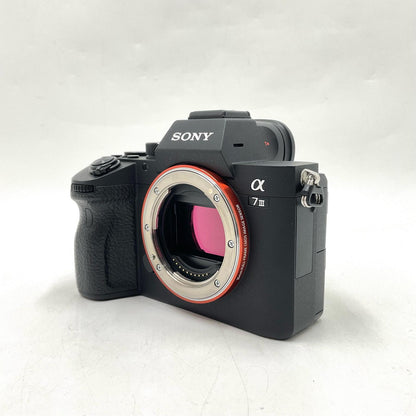 【全額返金保証】【最速発送】Sony デジタル一眼 α7 III ILCE-7M3 ボディ 超美品 動作確認済