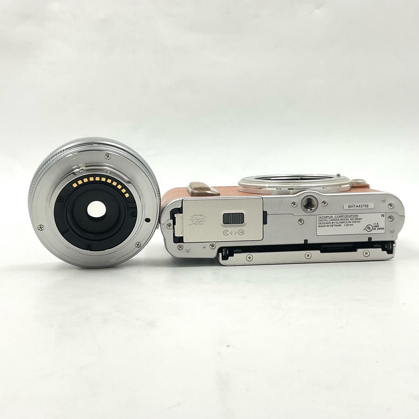 【全額返金保証】【最速発送】OLYMPUS デジタル一眼 PEN E-PL8 14-42mm EZレンズキット ブラウン 美品 動作確認済
