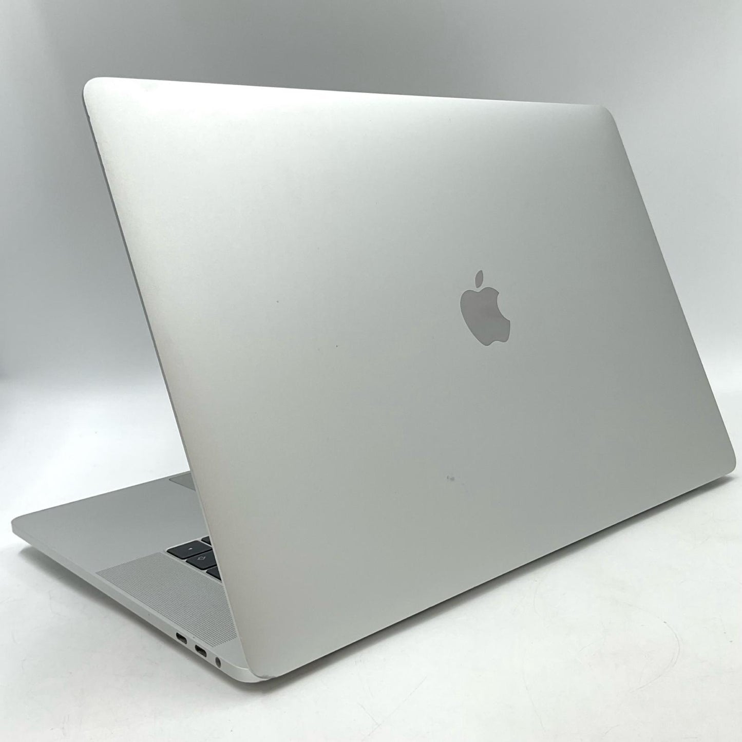 【最速発送】Apple MacBook Pro 15インチ 2017 2.8 GHz クアッドコア Intel Core i7 16GB 256GB シルバー【難有】