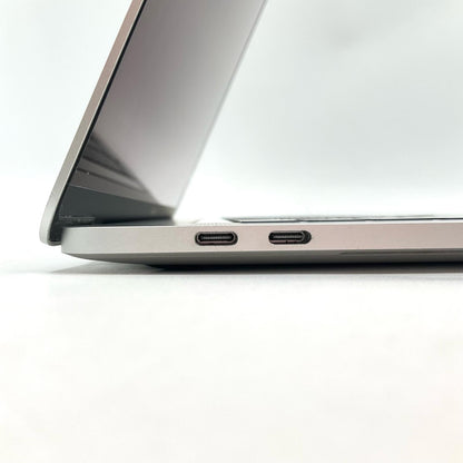 【最速発送】Apple MacBook Pro 15インチ 2017 2.8 GHz クアッドコア Intel Core i7 16GB 256GB シルバー【難有】